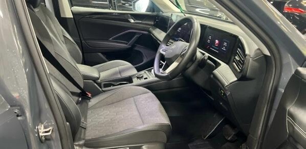 2024 VOLKSWAGEN TIGUAN 2.0 TDI Match SUV 5dr Diesel DSG Euro 6 (s/s) (150 ps) - vehicle photo 6 for sale on PureCar
