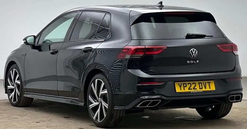 2022 VOLKSWAGEN GOLF 2.0 TDI R-Line Hatchback 5dr Diesel DSG Euro 6 (s/s) (150 ps) - vehicle photo 3 for sale on PureCar