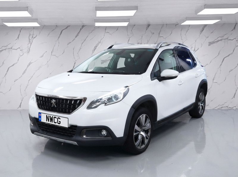 2017 Peugeot 2008 in white — photo 2 of 10