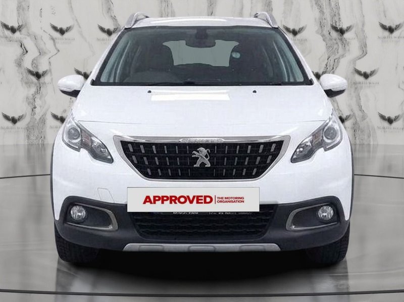 2017 Peugeot 2008 in white — photo 2 of 14