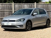 USED 2019 19 VOLKSWAGEN GOLF 1.5 Golf Match TSi Evo 5dr Full Service History Sat Nav