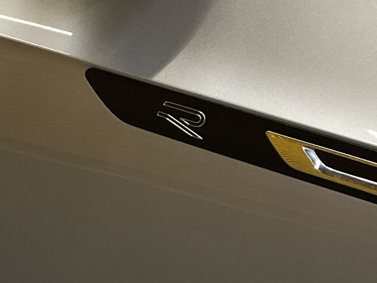 2021 VOLKSWAGEN ARTEON 2.0 TSI 4Motion R-Line - vehicle photo 8 for sale on PureCar