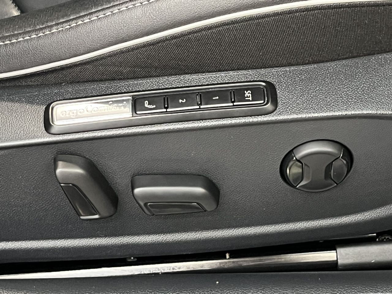 2021 VOLKSWAGEN ARTEON 2.0 TSI 4Motion R-Line - vehicle photo 21 for sale on PureCar