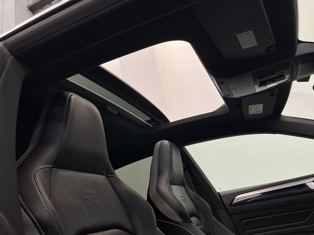 2021 VOLKSWAGEN ARTEON 2.0 TSI 4Motion R-Line - vehicle photo 24 for sale on PureCar