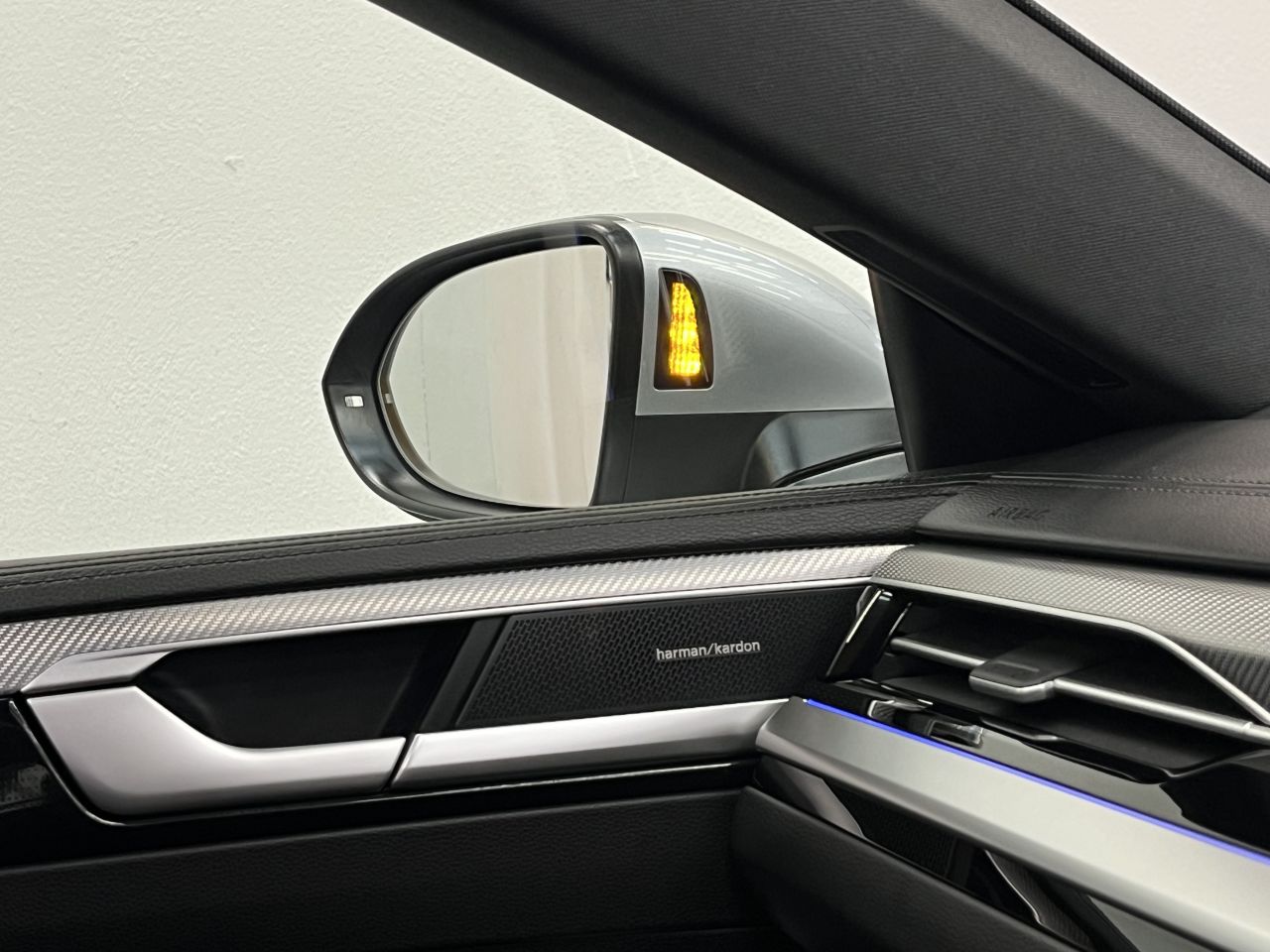 2021 VOLKSWAGEN ARTEON 2.0 TSI 4Motion R-Line - vehicle photo 40 for sale on PureCar