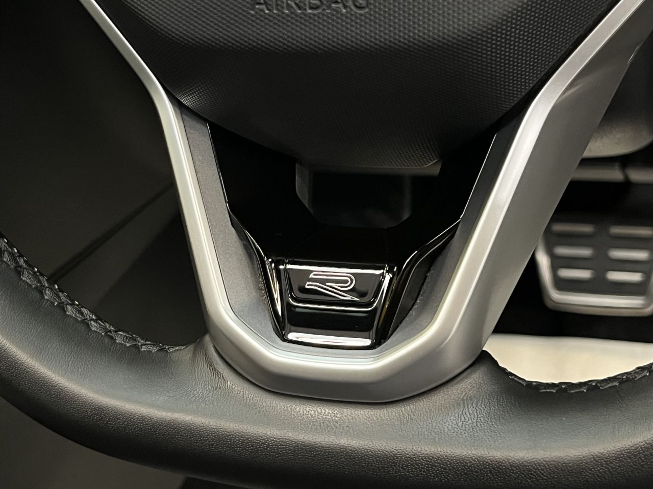 2021 VOLKSWAGEN ARTEON 2.0 TSI 4Motion R-Line - vehicle photo 46 for sale on PureCar