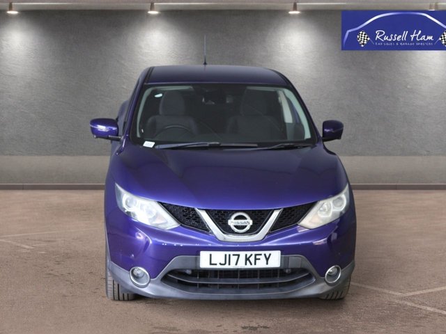 View our NISSAN QASHQAI