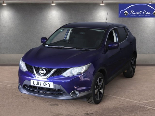 View our NISSAN QASHQAI