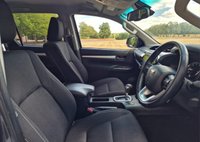 USED 2022 22 TOYOTA HILUX 2.8 D-4D Invincible Pickup Double Cab 4dr Diesel Auto 4WD Euro 6 (s/s) (204 ps) FINANCE AVAILABLE
