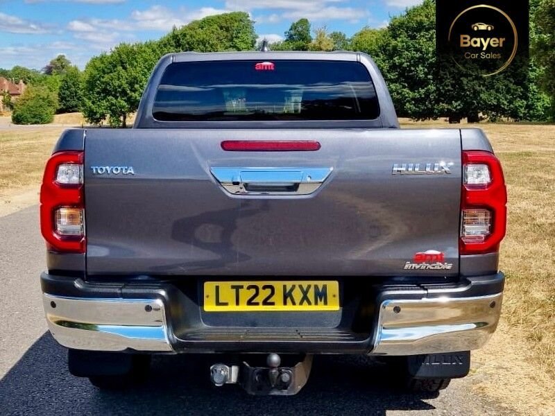 USED 2022 22 TOYOTA HILUX 2.8 D-4D Invincible Pickup Double Cab 4dr Diesel Auto 4WD Euro 6 (s/s) (204 ps) FINANCE AVAILABLE
