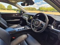 USED 2023 72 VOLVO V60 2.0 B3 MHEV Plus Estate 5dr Petrol Hybrid DCT Auto Euro 6 (s/s) (163 ps) FINANCE AVAILABLE