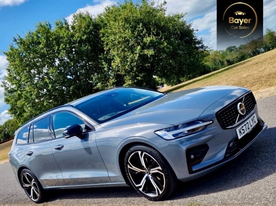 USED 2023 72 VOLVO V60 2.0 B3 MHEV Plus Estate 5dr Petrol Hybrid DCT Auto Euro 6 (s/s) (163 ps) FINANCE AVAILABLE