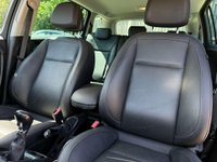 USED 2017 67 VAUXHALL ZAFIRA TOURER 1.4 Zafira Tourer SRi Nav T 5dr Full Service History Long MOT