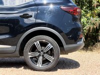USED 2019 69 MG ZS 1.0 MG ZS Exclusive T Auto 5dr Parking Camera Apple CarPlay