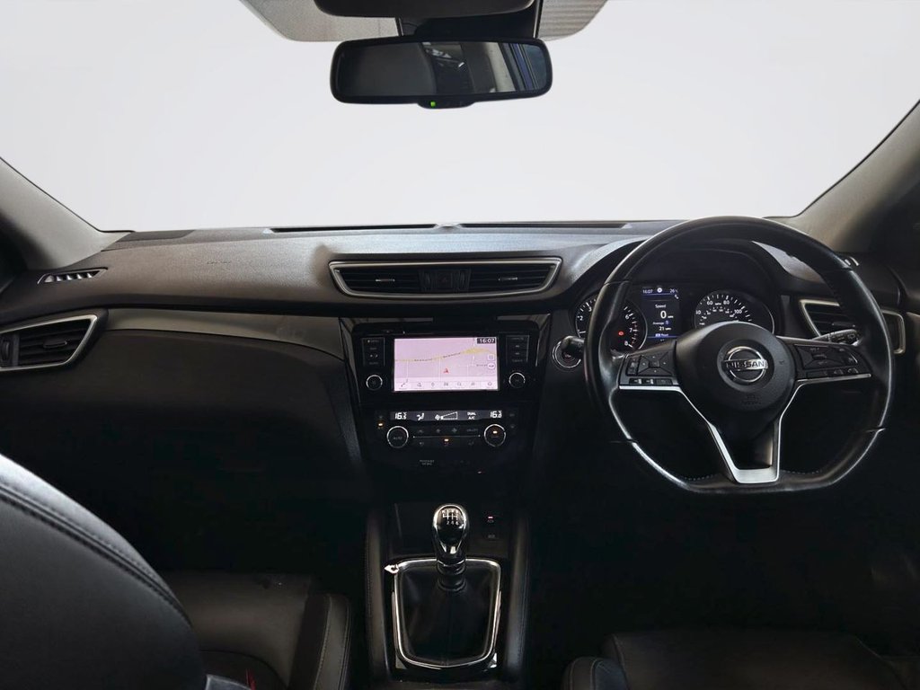 2019 Nissan Qashqai — image 1
