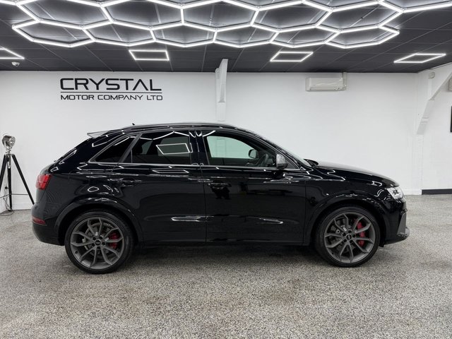 View our AUDI RS Q3