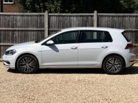 USED 2018 68 VOLKSWAGEN GOLF 1.5 Golf SE Nav TSi Evo Semi-Auto 5dr Sat Nav Parking Camera