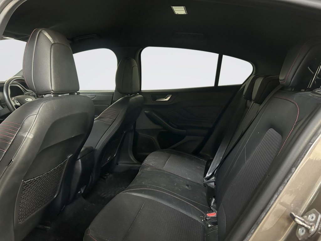 2019 Ford Focus — image 10