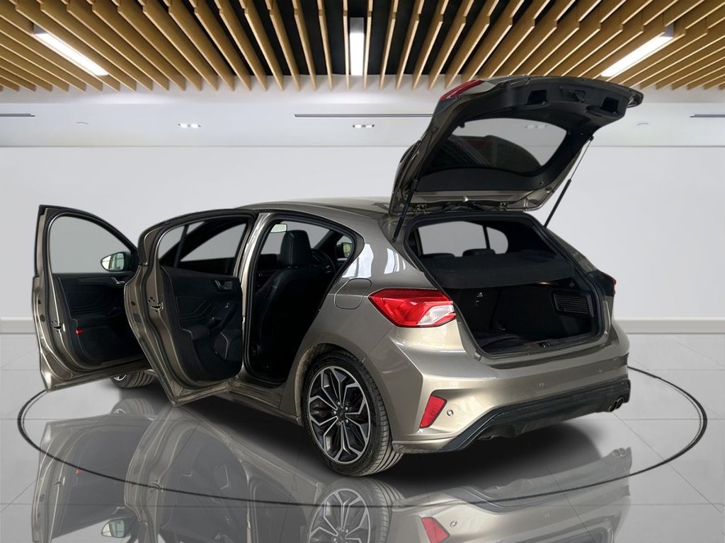 2019 Ford Focus — image 8