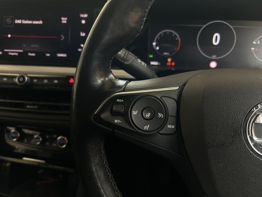 2022 Vauxhall Grandland — image 15