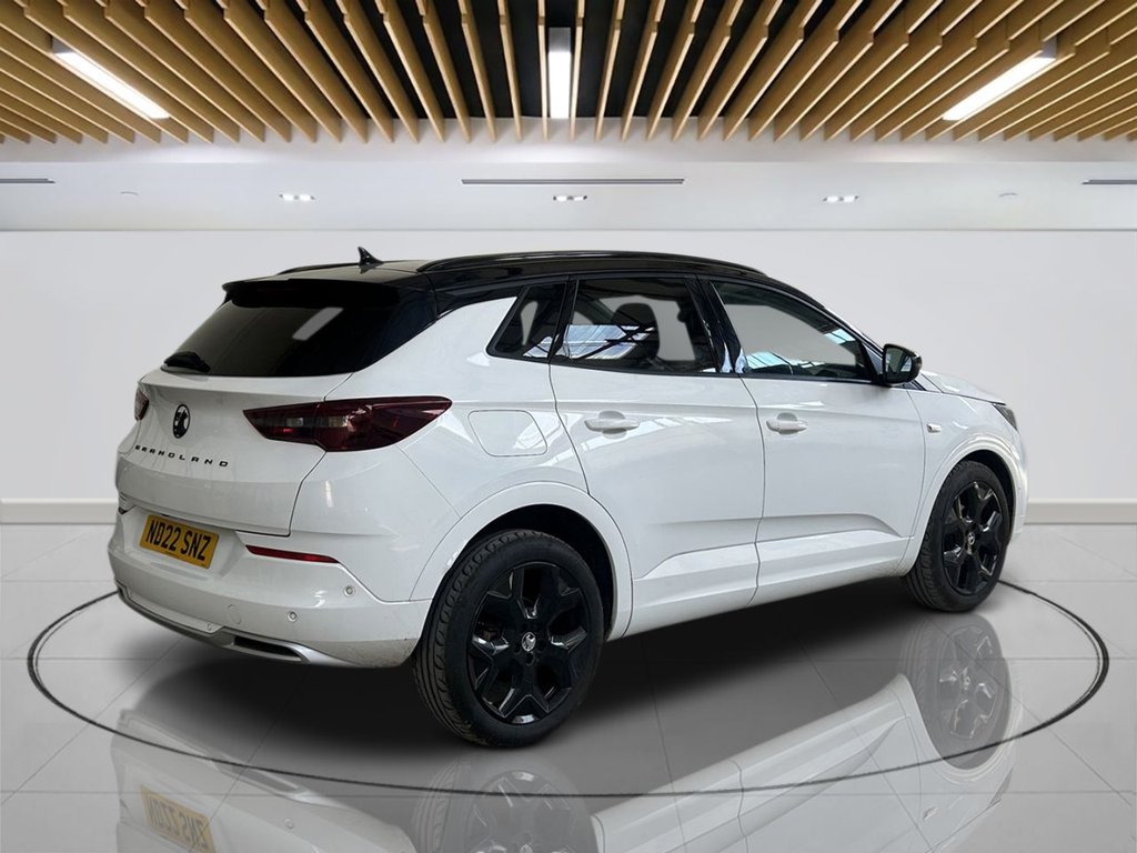 2022 Vauxhall Grandland — image 8