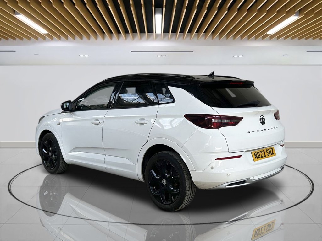 2022 Vauxhall Grandland — image 6