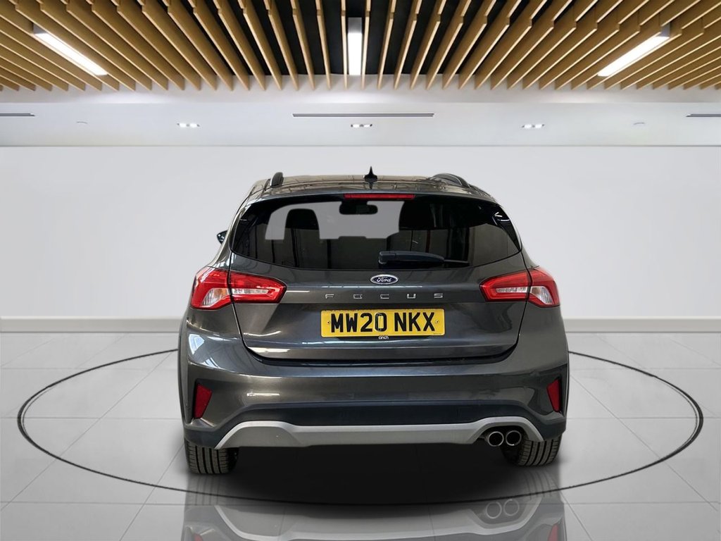 2020 Ford Focus — image 6
