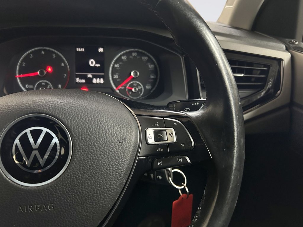 2021 Volkswagen Polo — image 14