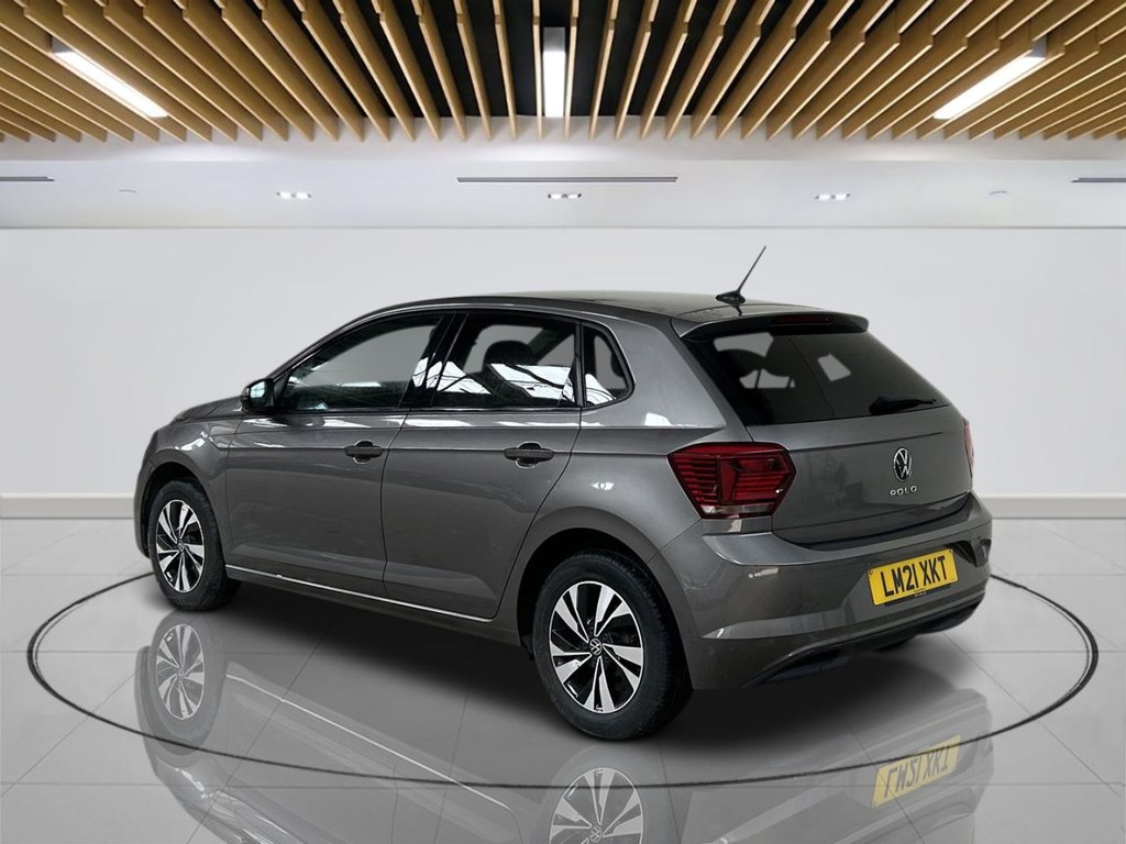 2021 Volkswagen Polo — image 4