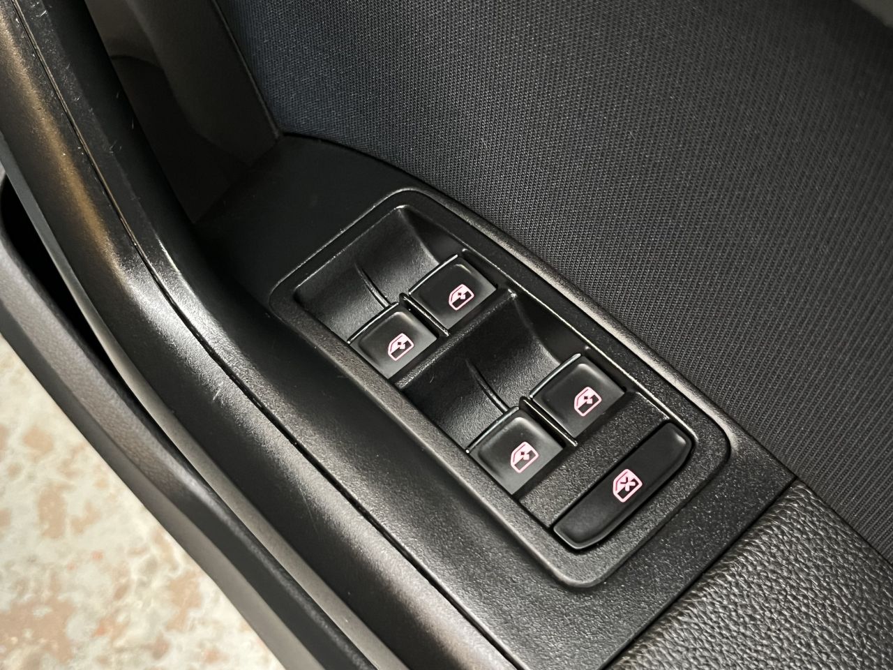 2020 SEAT ATECA 2.0 TDI SE Technology SUV 5dr Diesel DSG 4Drive Euro 6 (s/s) (150 ps) NEW T - vehicle photo 20 for sale on PureCar