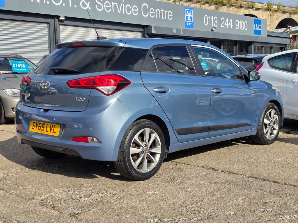 2015 Hyundai i20 — image 21