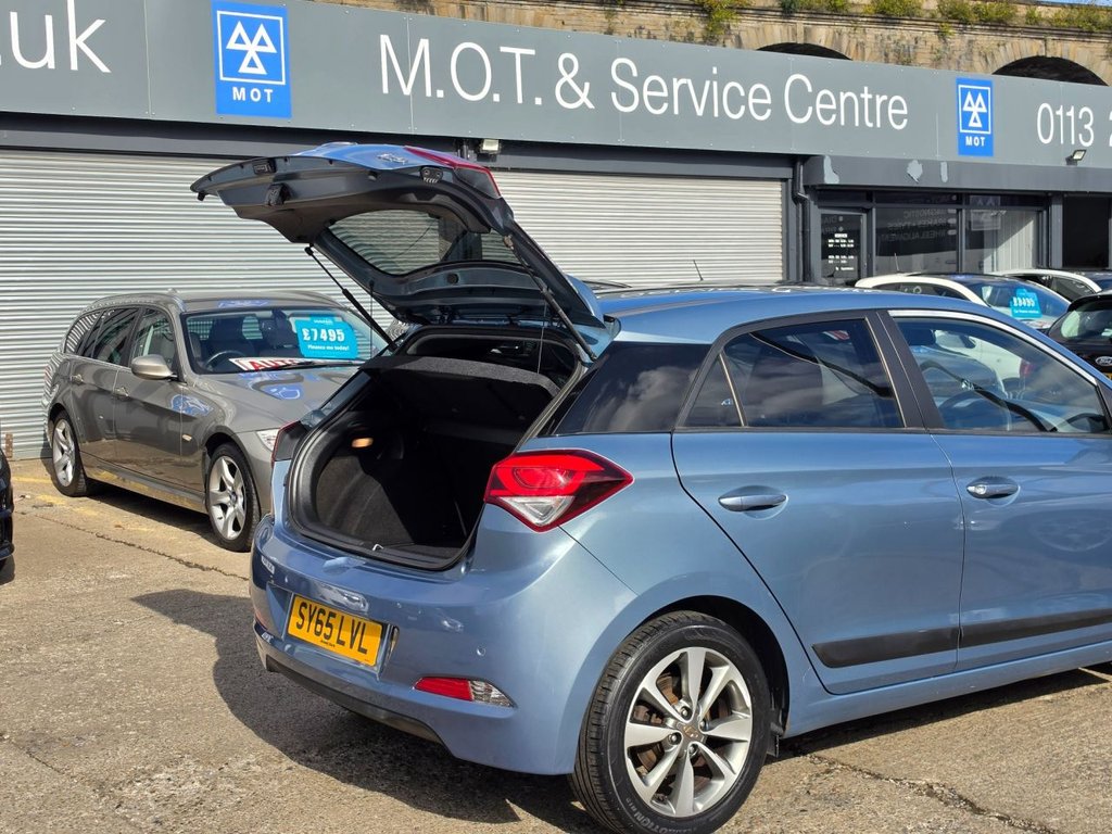 2015 Hyundai i20 — image 18