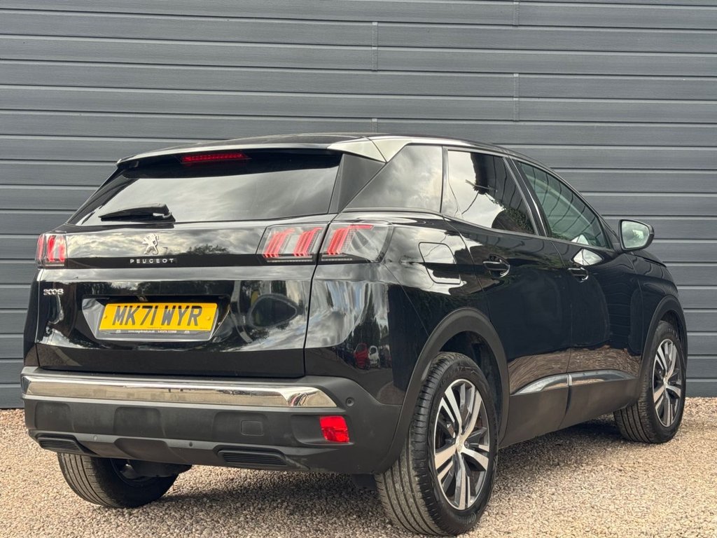 2021 Peugeot 3008 — image 6