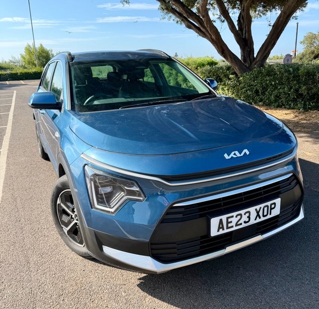 View our Kia Niro 1.6h GDi 2 SUV 5dr Petrol Hybrid DCT Euro 6 (s/s) (139 bhp)