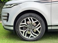 USED 2020 20 LAND ROVER RANGE ROVER EVOQUE 2.0 D180 MHEV First Edition SUV 5dr Diesel Auto 4WD Euro 6 (s/s) (180 ps) PAN ROOF, R/CAM, CARPLAY, FSH
