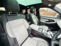 USED 2020 20 LAND ROVER RANGE ROVER EVOQUE 2.0 D180 MHEV First Edition SUV 5dr Diesel Auto 4WD Euro 6 (s/s) (180 ps) PAN ROOF, R/CAM, CARPLAY, FSH
