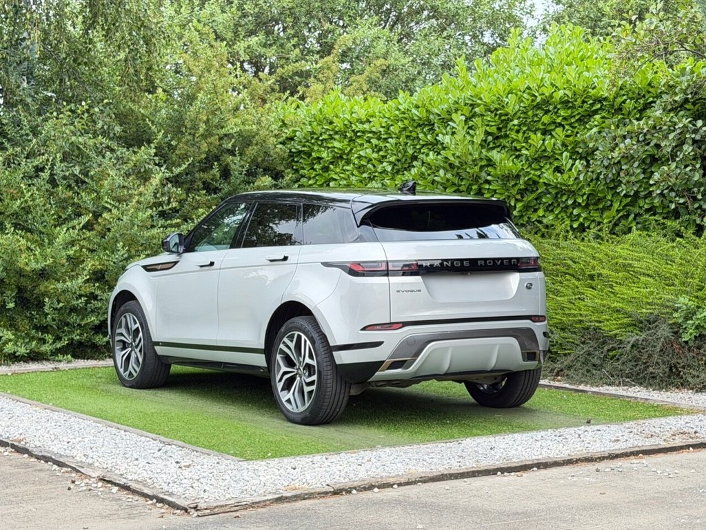 USED 2020 20 LAND ROVER RANGE ROVER EVOQUE 2.0 D180 MHEV First Edition SUV 5dr Diesel Auto 4WD Euro 6 (s/s) (180 ps) PAN ROOF, R/CAM, CARPLAY, FSH