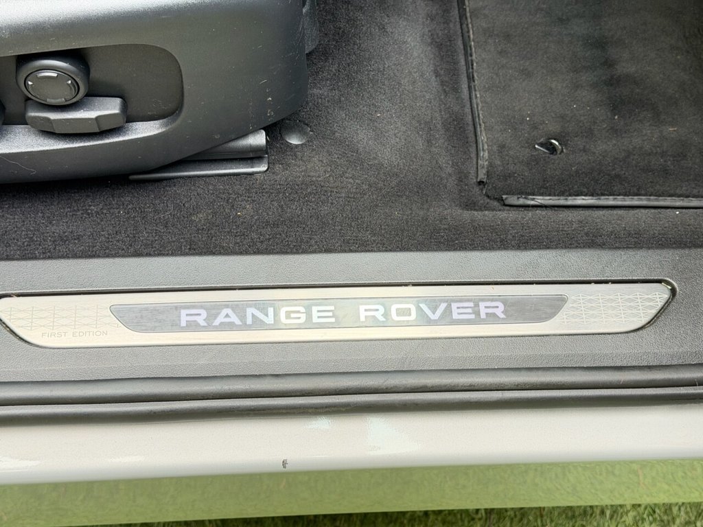 USED 2020 20 LAND ROVER RANGE ROVER EVOQUE 2.0 D180 MHEV First Edition SUV 5dr Diesel Auto 4WD Euro 6 (s/s) (180 ps) PAN ROOF, R/CAM, CARPLAY, FSH