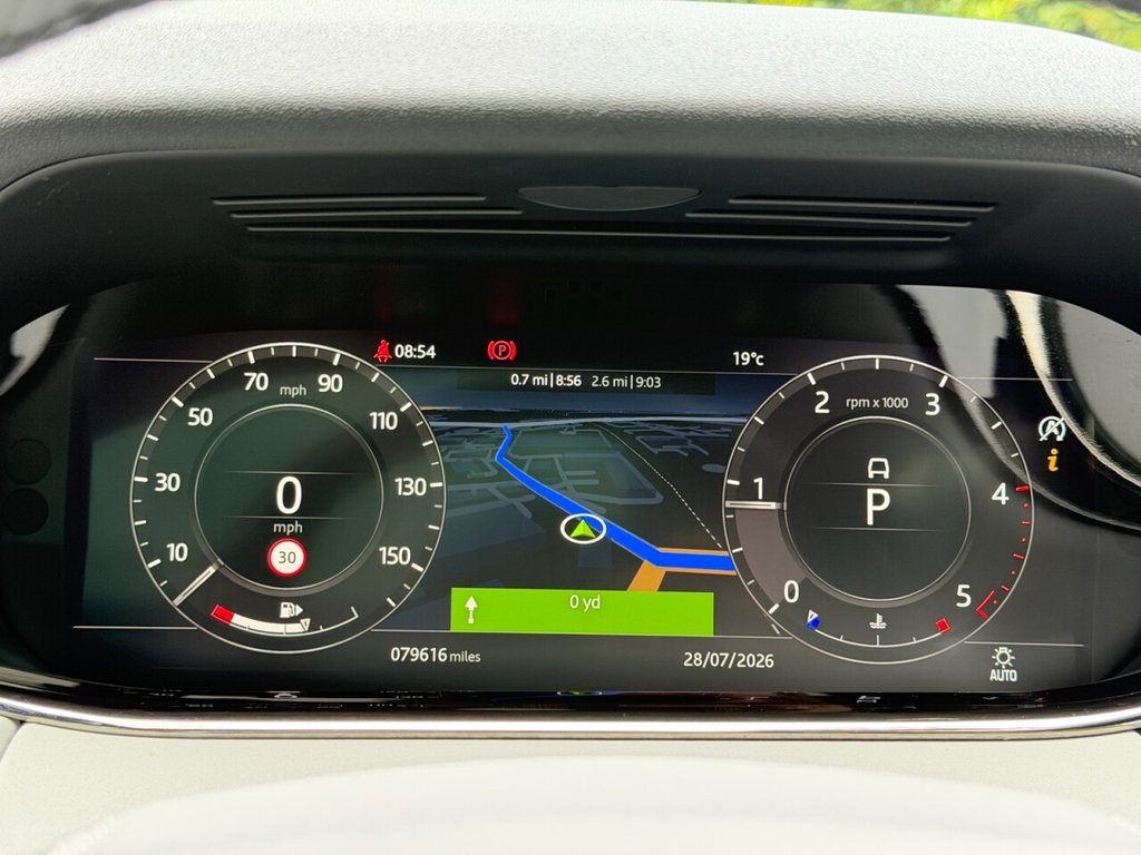 USED 2020 20 LAND ROVER RANGE ROVER EVOQUE 2.0 D180 MHEV First Edition SUV 5dr Diesel Auto 4WD Euro 6 (s/s) (180 ps) PAN ROOF, R/CAM, CARPLAY, FSH