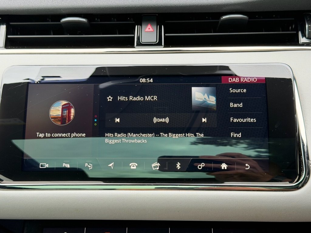 USED 2020 20 LAND ROVER RANGE ROVER EVOQUE 2.0 D180 MHEV First Edition SUV 5dr Diesel Auto 4WD Euro 6 (s/s) (180 ps) PAN ROOF, R/CAM, CARPLAY, FSH