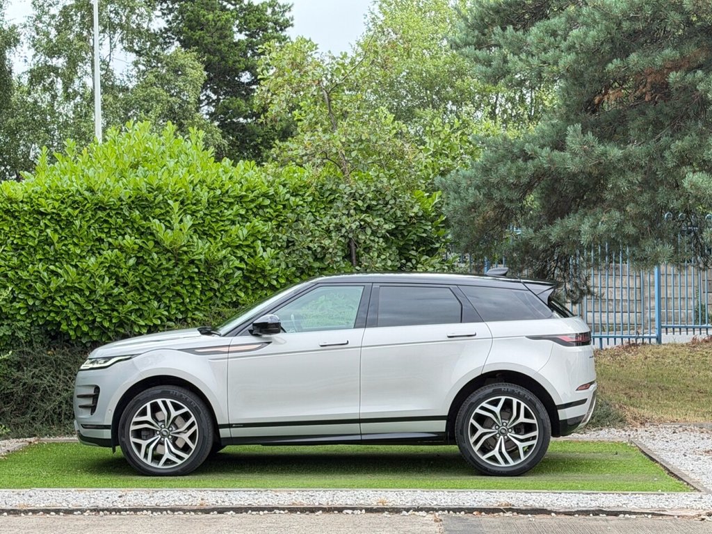 USED 2020 20 LAND ROVER RANGE ROVER EVOQUE 2.0 D180 MHEV First Edition SUV 5dr Diesel Auto 4WD Euro 6 (s/s) (180 ps) PAN ROOF, R/CAM, CARPLAY, FSH