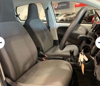 USED 2012 62 VOLKSWAGEN UP! 1.0 Move up! Hatchback 5dr Petrol Manual Euro 5 (60 ps) FRESH SERVICE GREAT 1st CAR