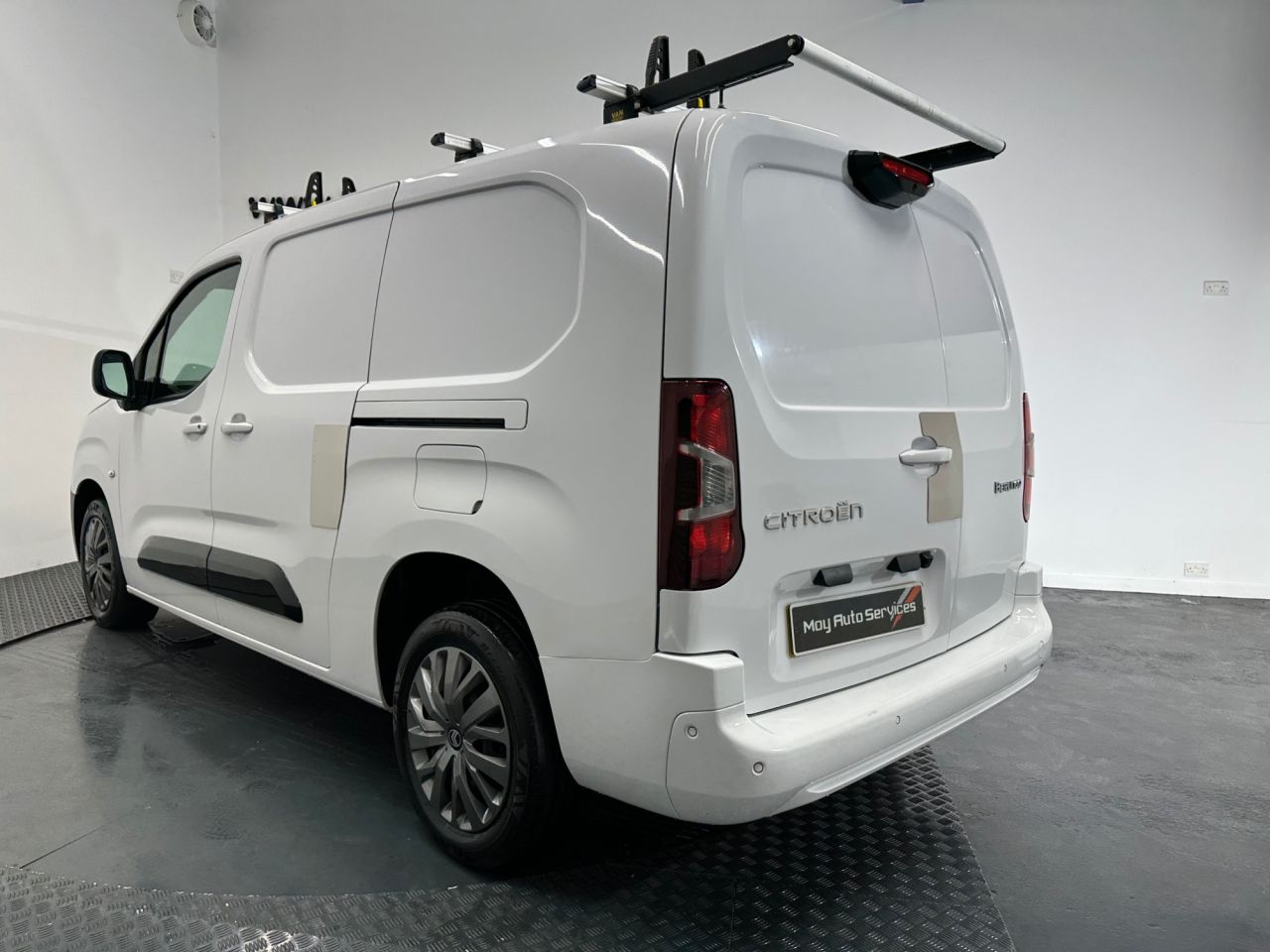 2024 CITROEN BERLINGO 1.5 BlueHDi 950 Driver XL Panel Van 6dr Diesel Manual LWB Euro 6 (s/s) (100 - vehicle photo 7 for sale on PureCar