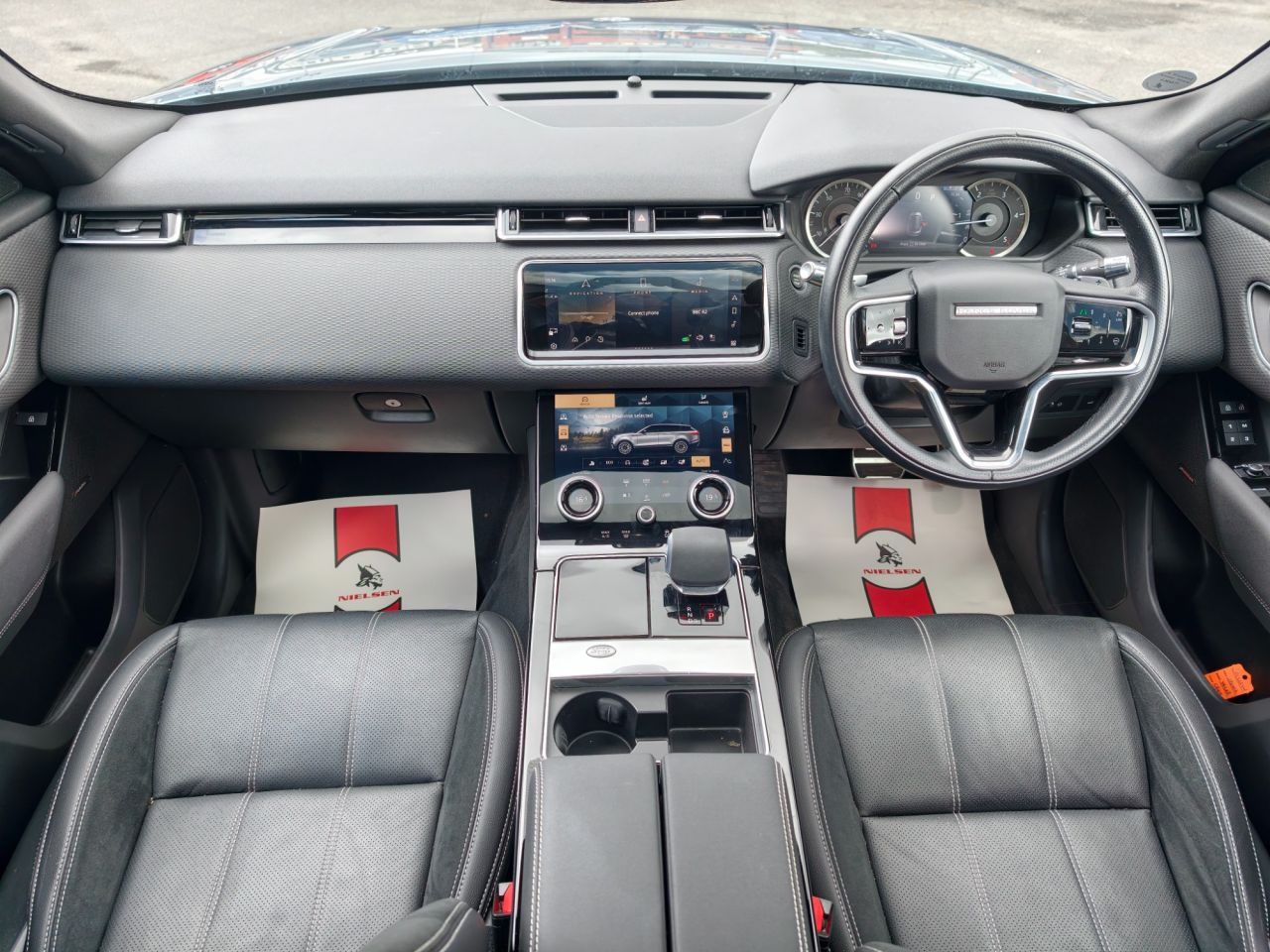 2022 LAND ROVER RANGE ROVER VELAR 2.0 D200 MHEV R-Dynamic SE SUV 5dr Diesel Auto 4WD Euro 6 (s/s) (204 ps) - vehicle photo 24 for sale on PureCar