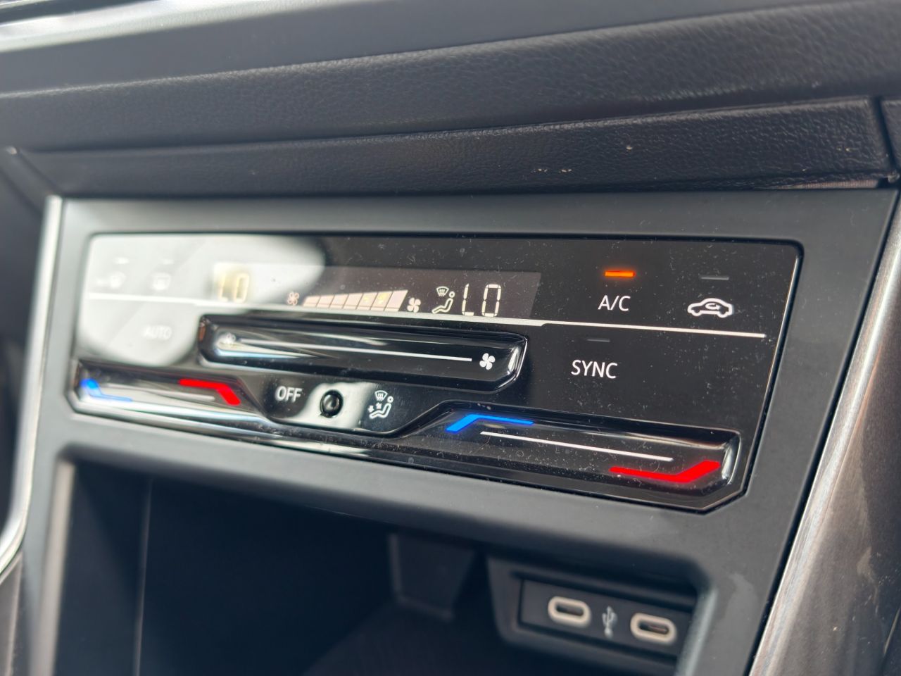2023 VOLKSWAGEN POLO 1.0 TSI Style Hatchback 5dr Petrol Manual Euro 6 (s/s) (95 ps) - vehicle photo 35 for sale on PureCar