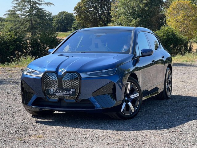 2023 BMW IX