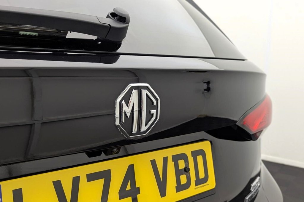 USED 2024 74 MG MG ZS 1.5 Hybrid+ Trophy SUV 5dr Petrol Hybrid Auto Euro 6 (s/s) (196 ps) 