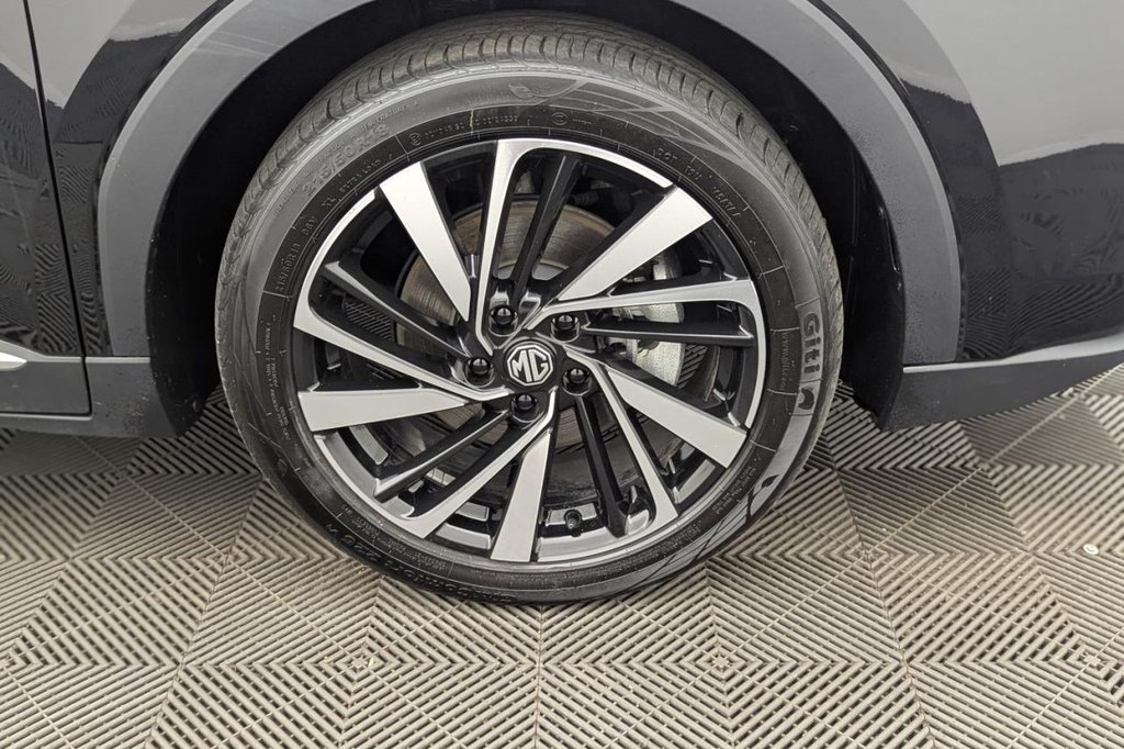 USED 2024 74 MG MG ZS 1.5 Hybrid+ Trophy SUV 5dr Petrol Hybrid Auto Euro 6 (s/s) (196 ps) 