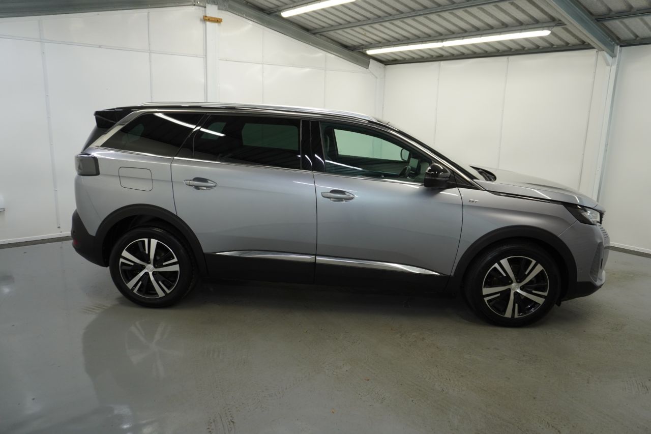 2021 PEUGEOT 1.5 BlueHDi GT SUV 5dr Diesel EAT Euro 6 (s/s) (130 ps) - vehicle photo 6 for sale on PureCar