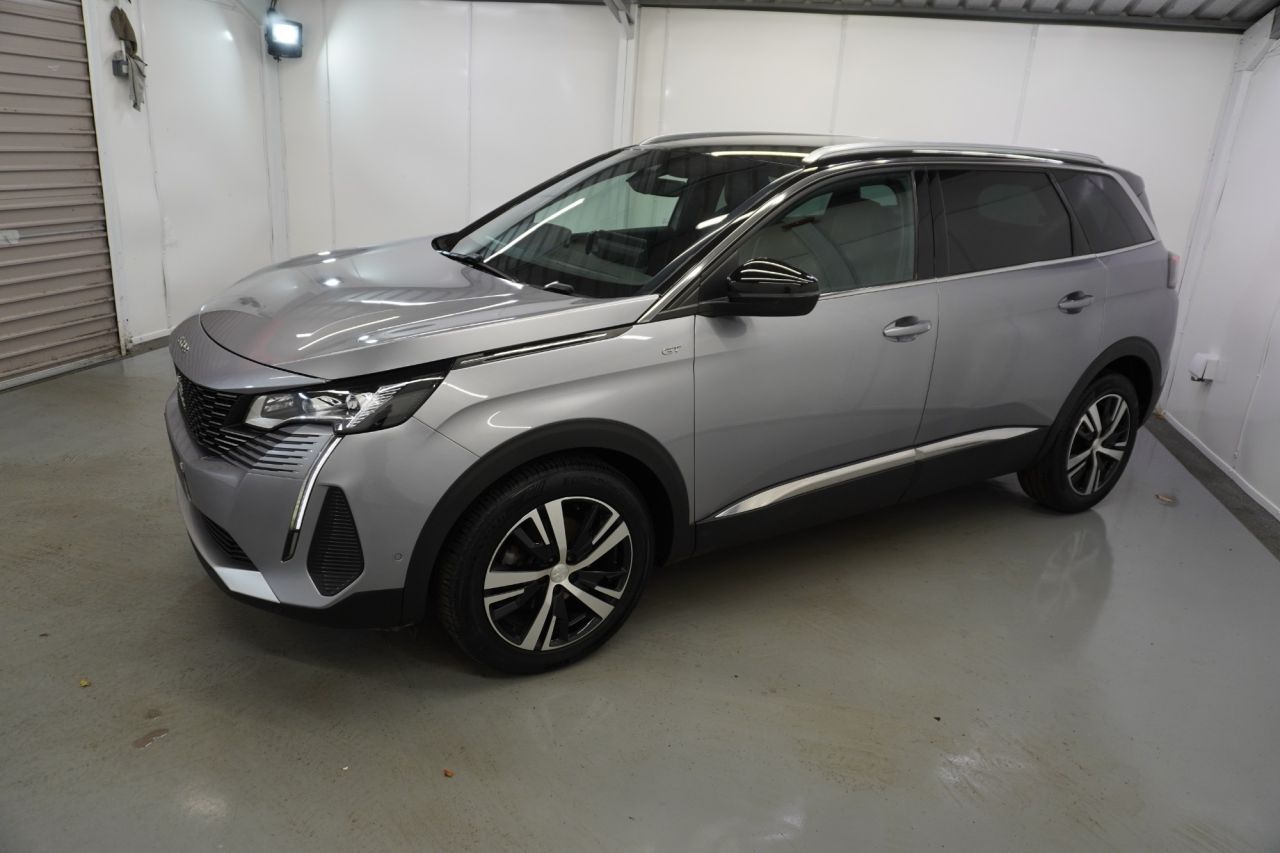 2021 PEUGEOT 1.5 BlueHDi GT SUV 5dr Diesel EAT Euro 6 (s/s) (130 ps) - vehicle photo 11 for sale on PureCar
